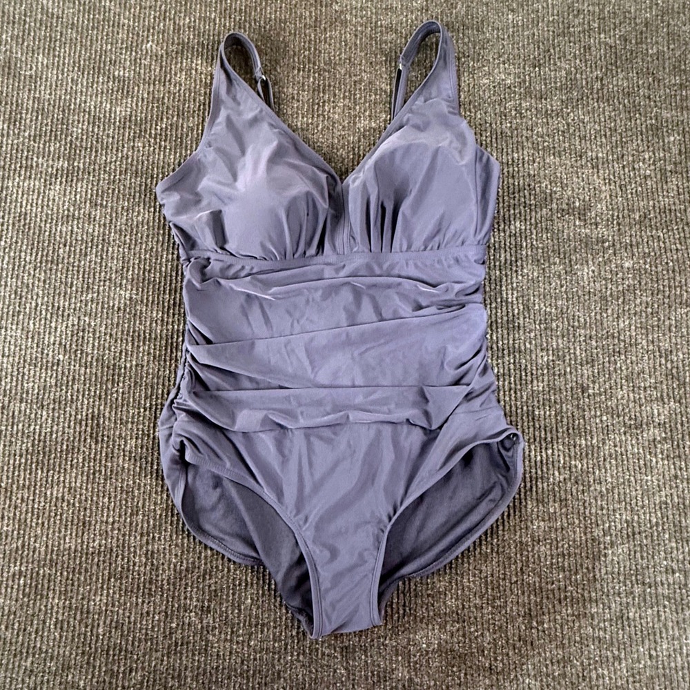 HEAT Swimwear Womens 18W One Piece Swimsuit Ruched V-Neck NAVY BLUE Plus size